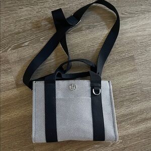 Stylish Black and Gray Crossbody Bag